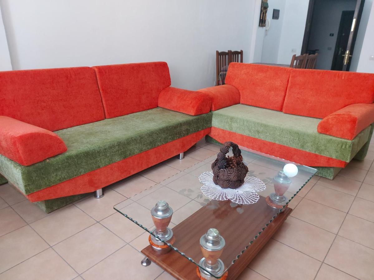 Nm - Classic Apartment Durrës Extérieur photo
