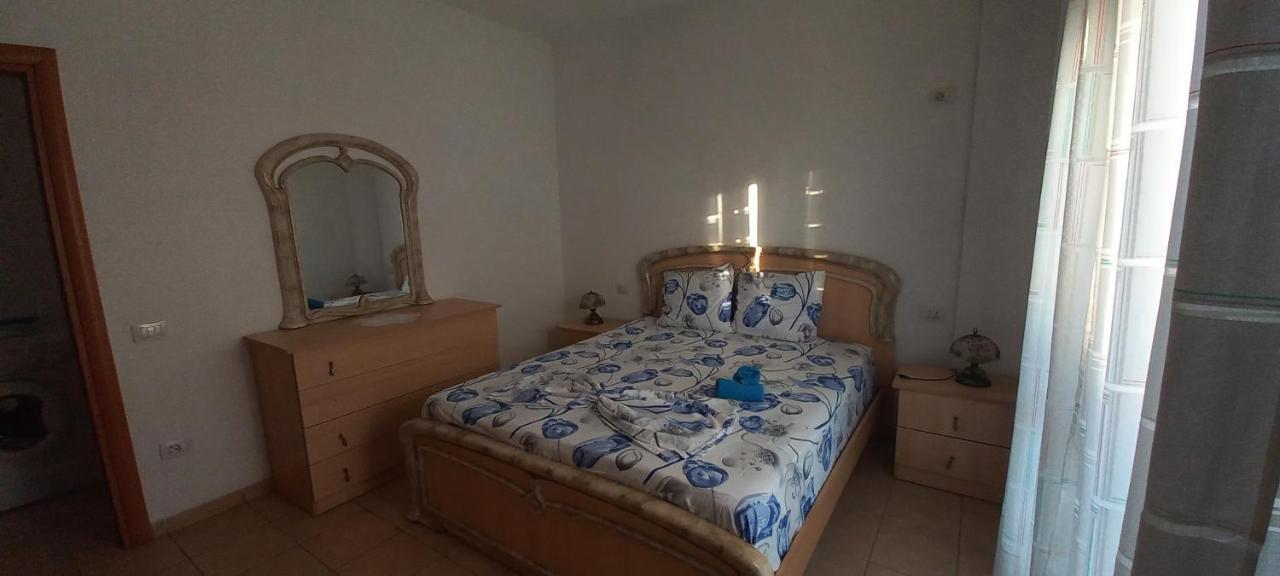 Nm - Classic Apartment Durrës Extérieur photo