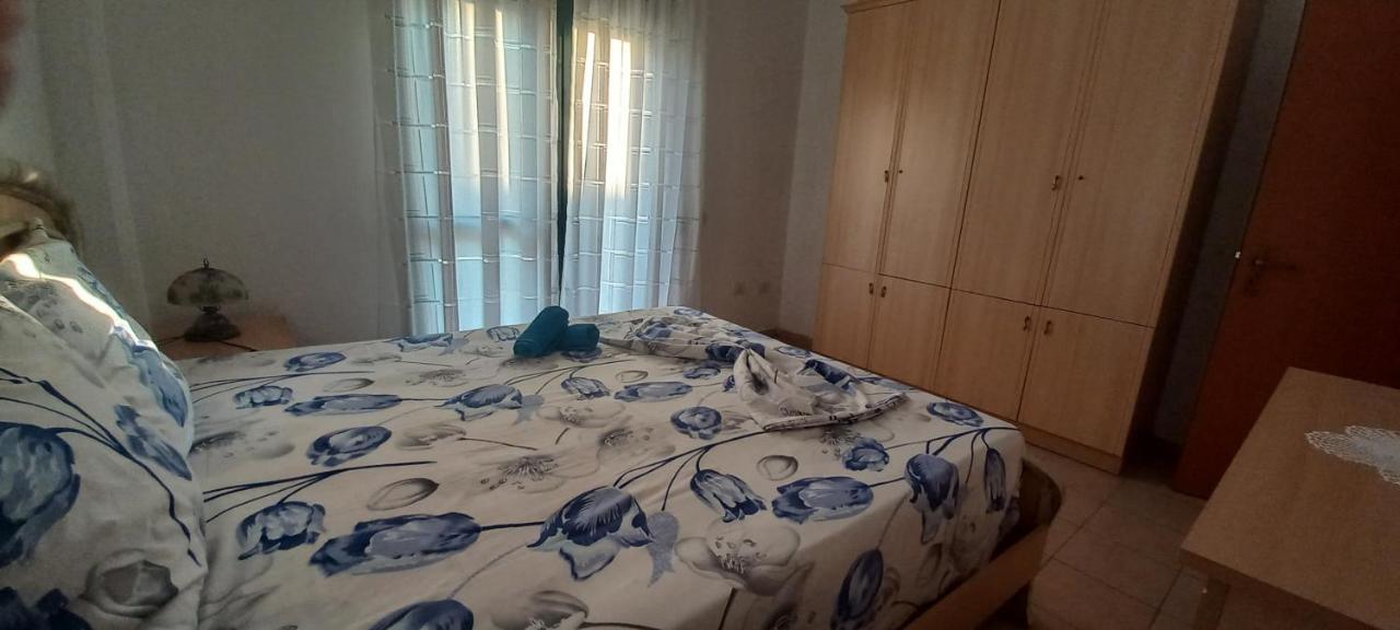 Nm - Classic Apartment Durrës Extérieur photo